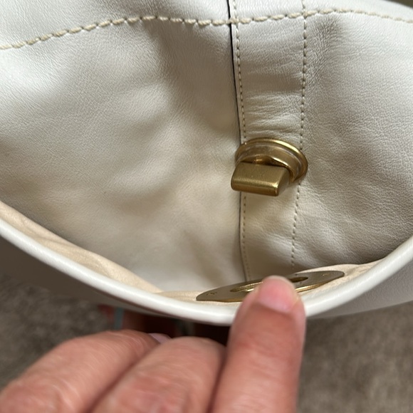 Coach large ivory hobo with wallet - Picture 9 of 16